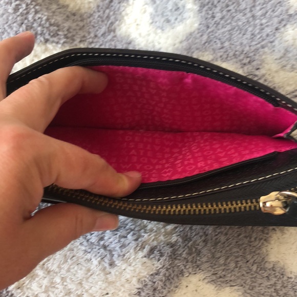 Kate Spade clutch/wristlet - Picture 7 of 10